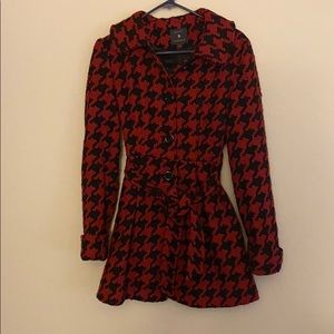 GORGEOUS Red and Black Forever 21 Jacket Size S